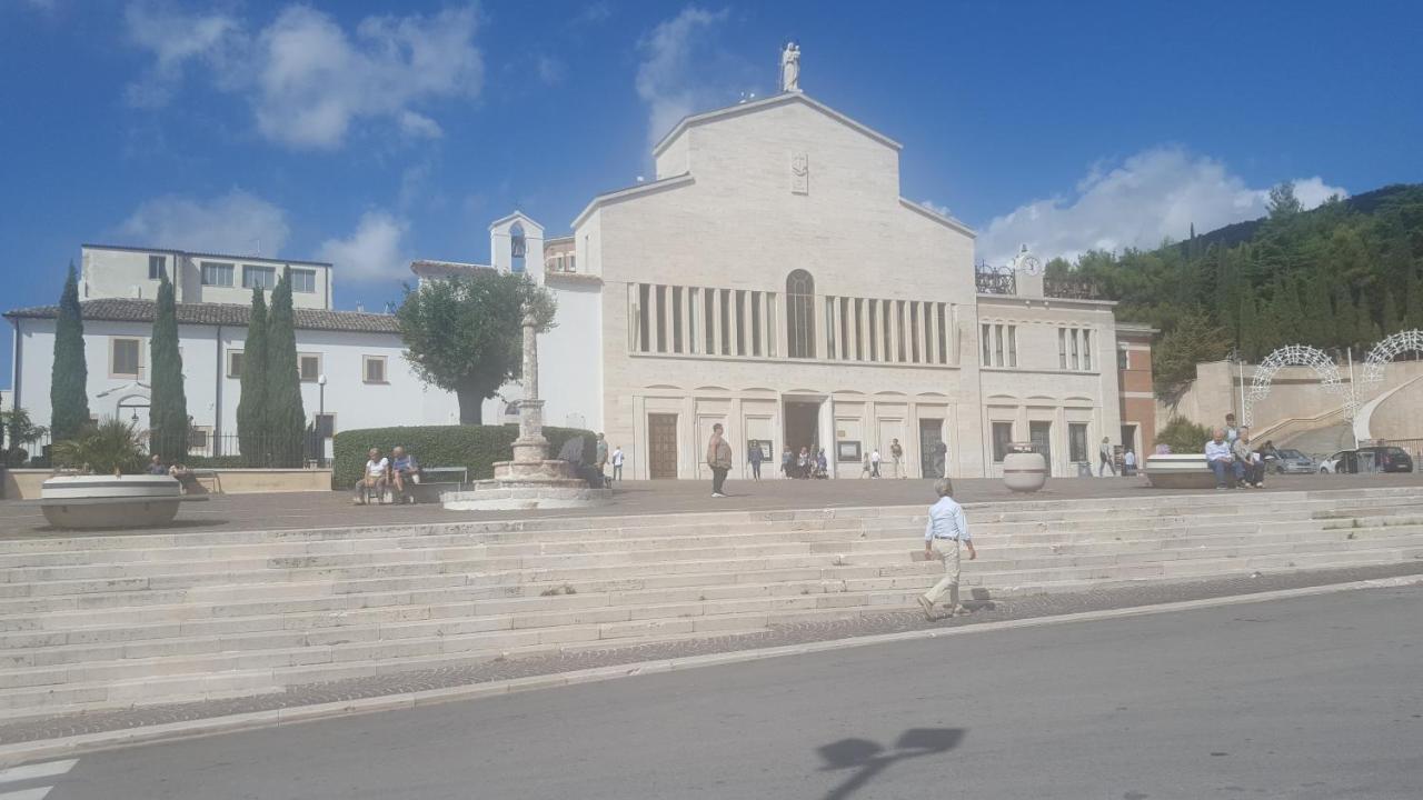 Camere Santa Rita San Giovanni Rotondo Eksteriør billede